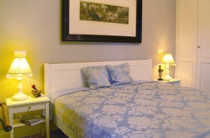 Ferienwohnung Zauberhaft - gemütliches Schlafzimmer im englischen Stil